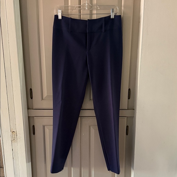 Alice + Olivia bright Navy suit - Picture 4 of 7